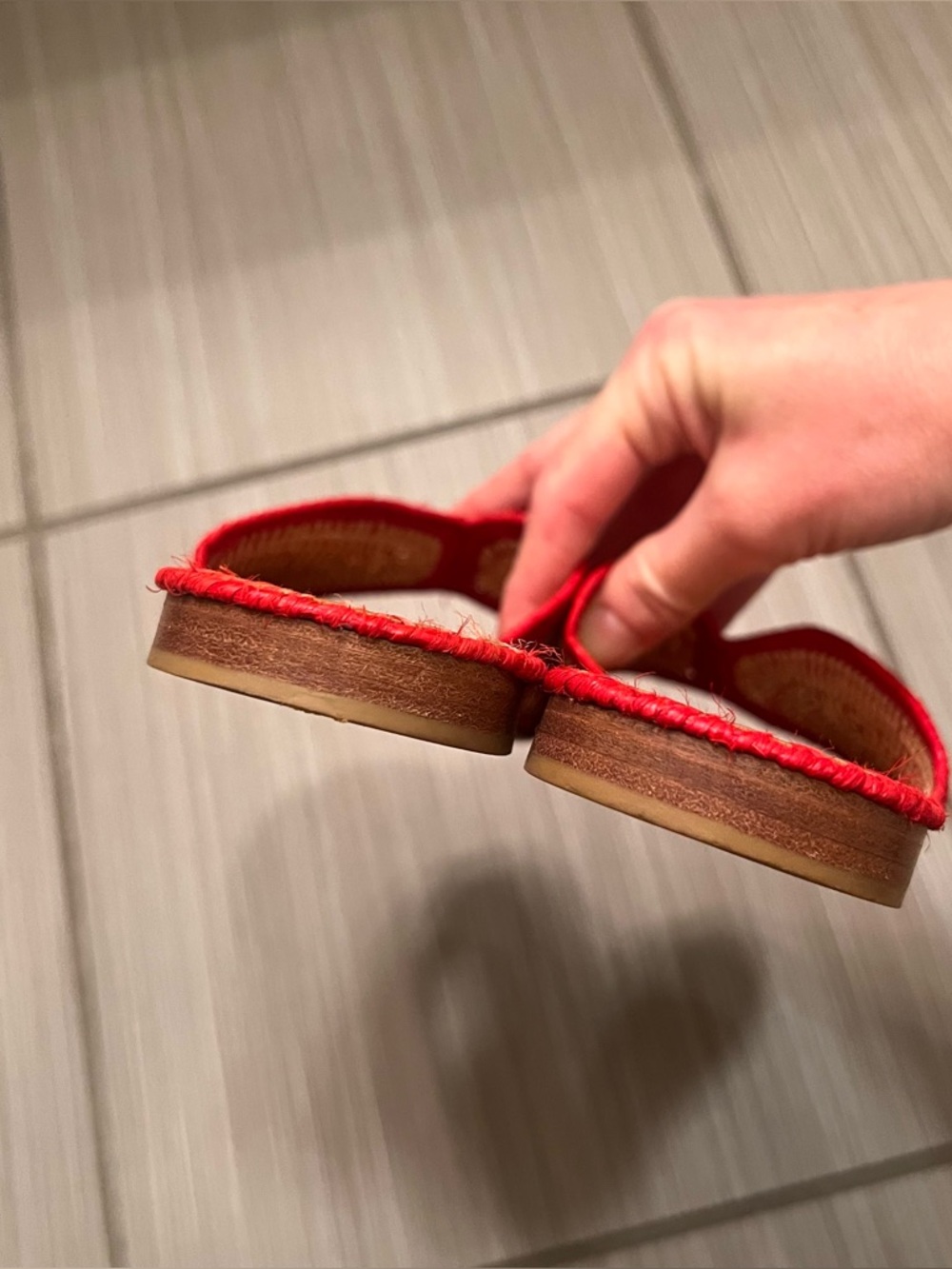 Carrie Forbes Salon Miste
Woven Raffia Sandal Red Crimson Natural
Slides - Picture 6 of 9
